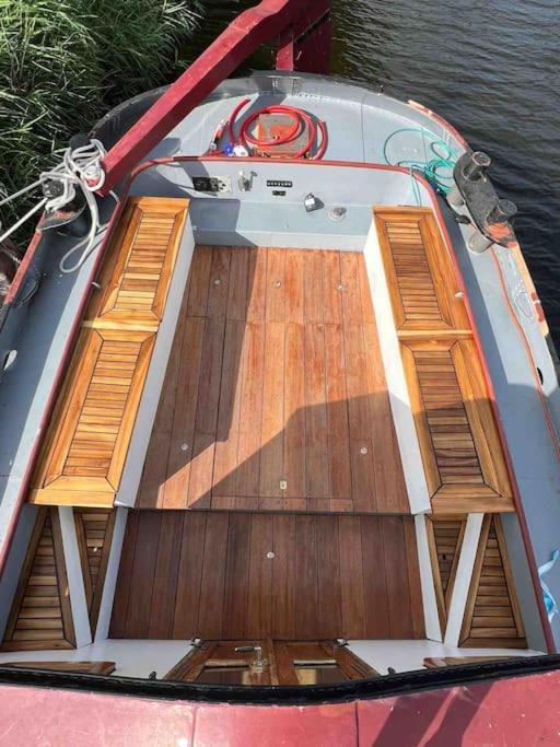 Unieke Beleving Op Het Water, De Prinsenboot. Spaarndam